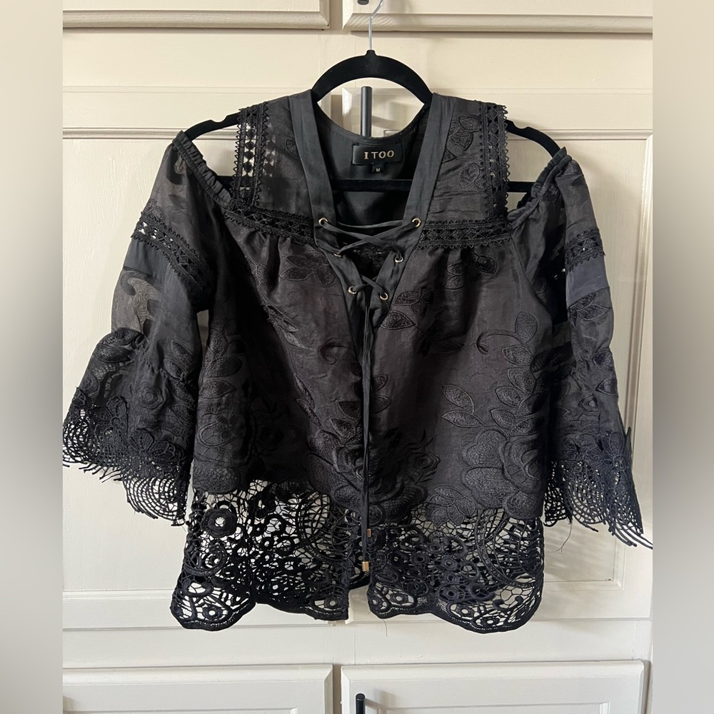 022 I TOO Black Lace Detail Off Shoulder Blouse